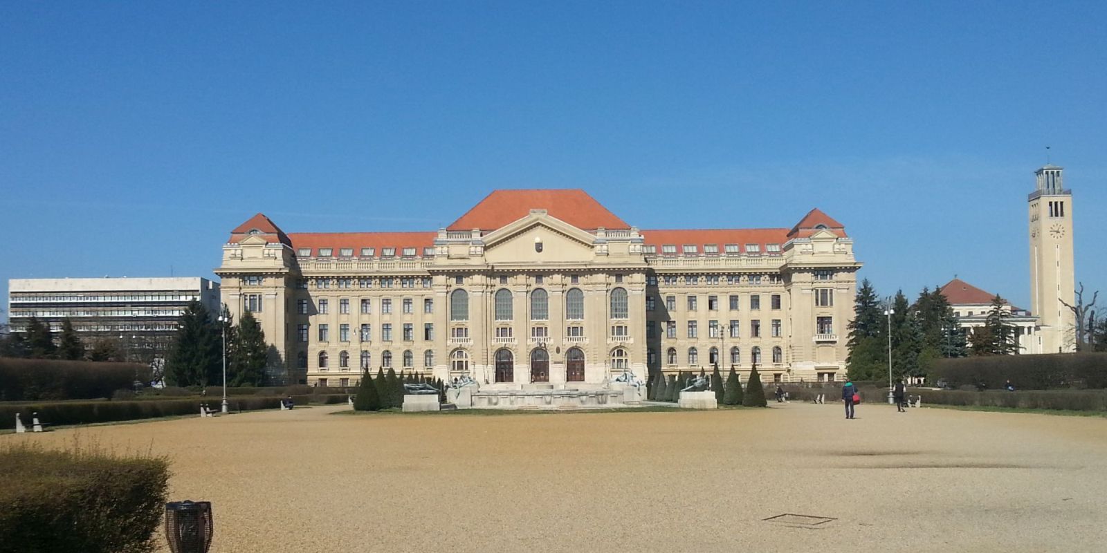 Iris Real Estate - The best properties in Debrecen a close to the University